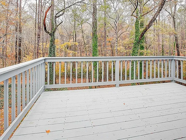 168 Lake Forest Dr — Photo 28