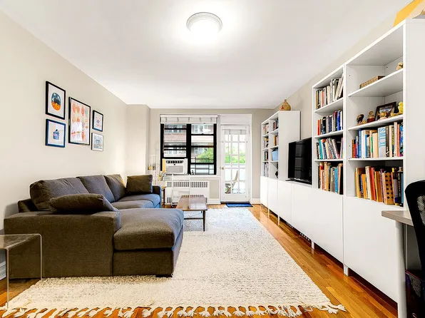 83-40 Austin St #3E, Queens, NY 11415