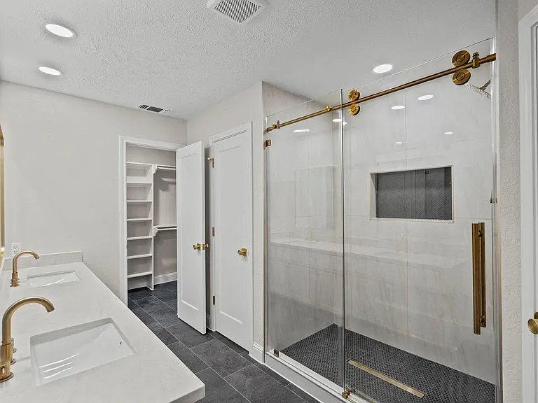 11118 Sagecountry Dr — Photo 21