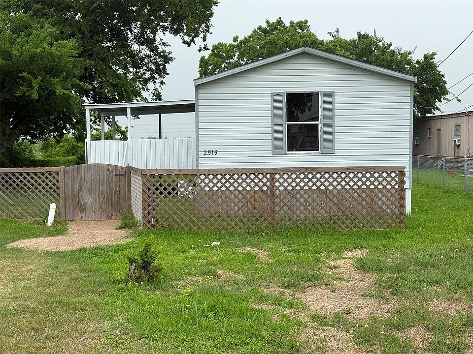 1st image of 2519 McDonald Rd
