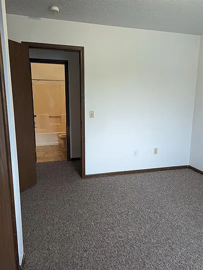 84 W Rebecca St #16 — Photo 7