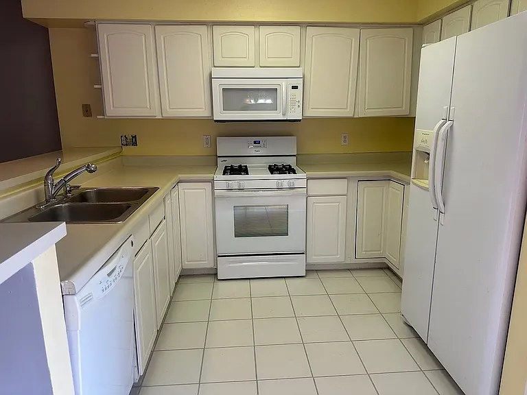12 Yotzonot Dr — Photo 11