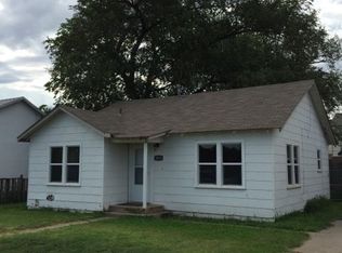 1023 W 15th St, Portales, NM 88130