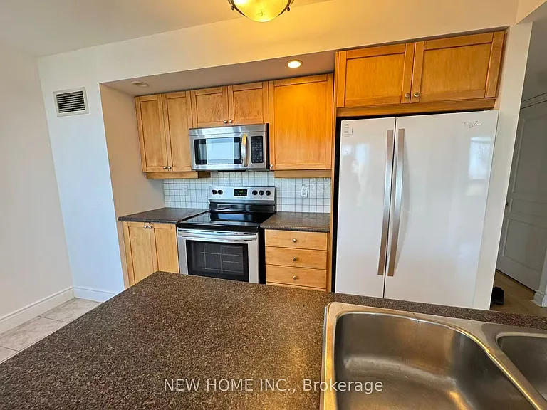 15 Northtown Way #1627 — Photo 7