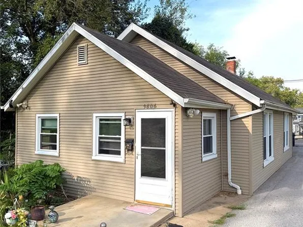 9806 W Main St, Belleville, IL 62223