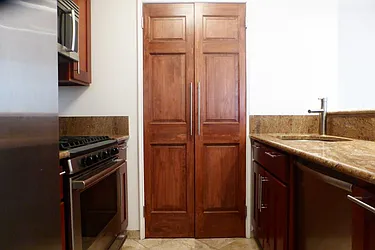 Rented by Barlavi Inc.
