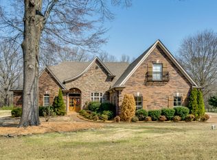 220 Willow Bend Dr, Arlington, TN 38002