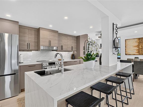3rd image of 11 Bluebill AVE #606