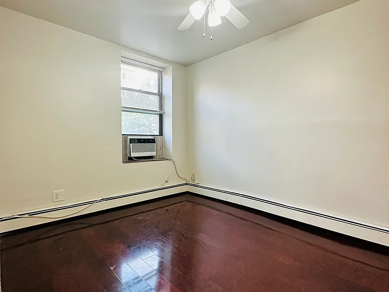 500 W 44th St #2A — Photo 3