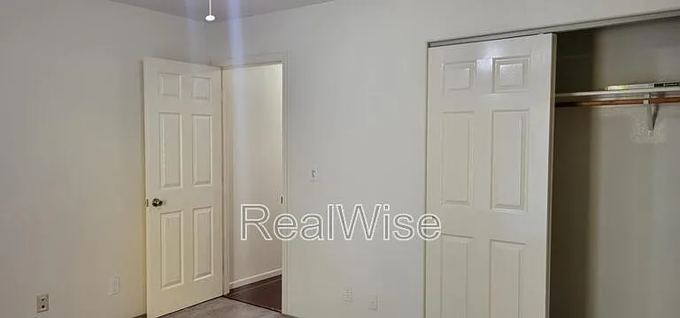 1267 Ironwood Dr — Photo 32
