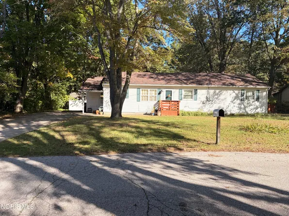 5834 Greenhaven Rd, Sylvania, OH 43560