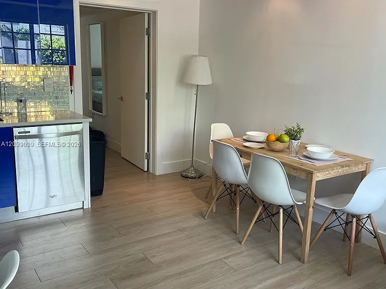 700 16th St #108 — Photo 3