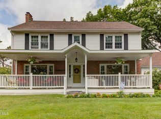 43 East Road, Troy, NY 12180