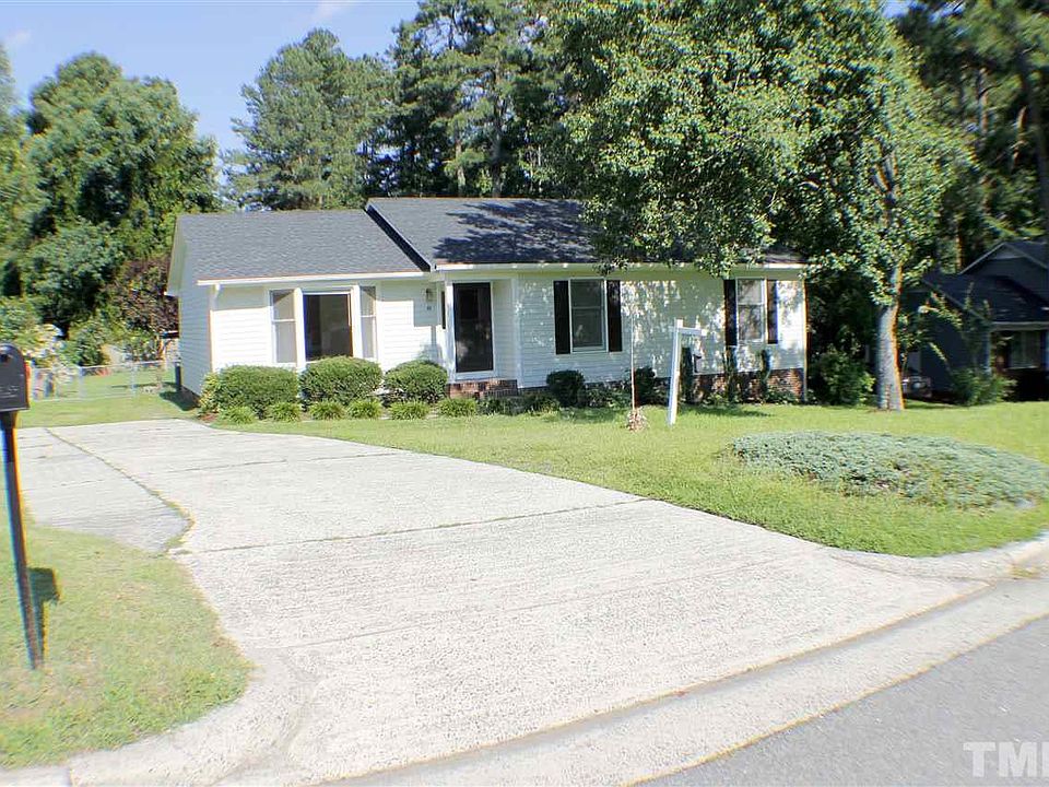 1st image of 3813 Tyne Dr