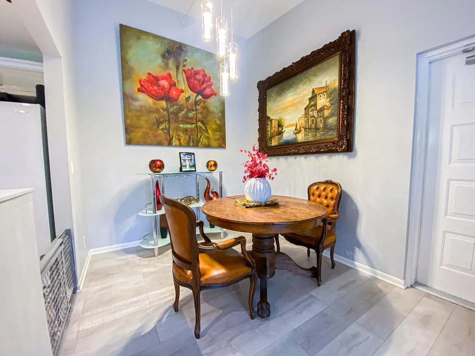 2 bed, 2.0 bath, 965 sqft, $2,200 — Photo 4