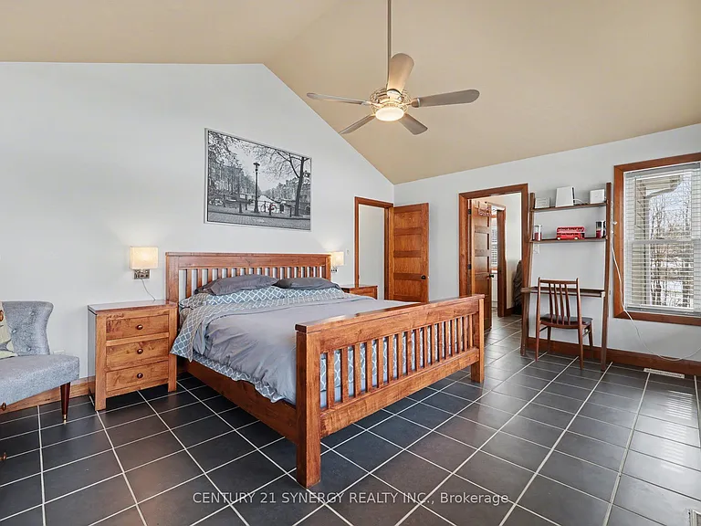 393 Gold Creek Rd — Photo 21