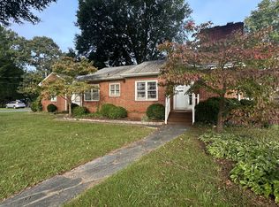1935 Trail Five, Burlington, NC 27215
