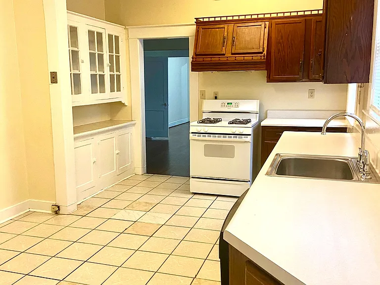 513 10th Ct S — Photo 7