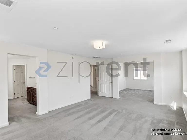 419 Malcolm Dr — Photo 23