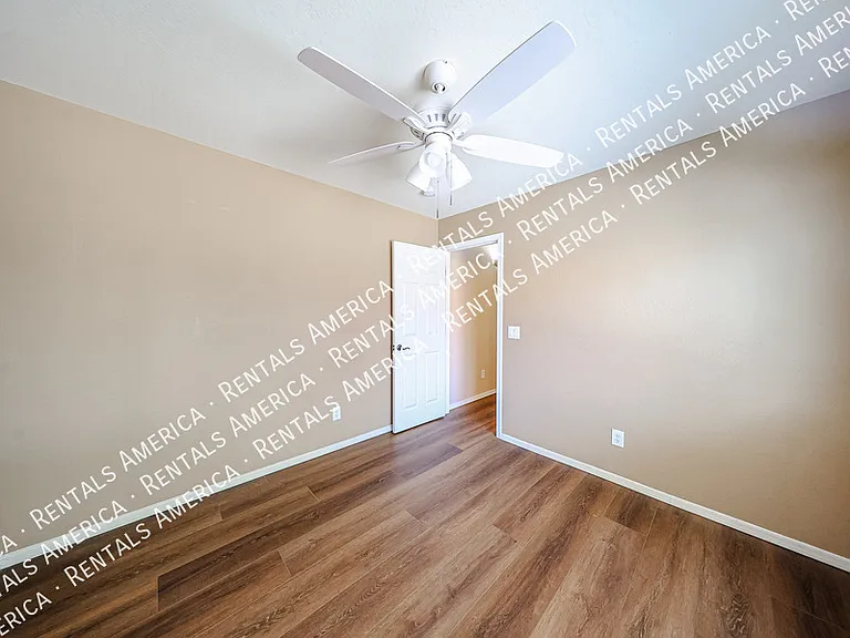 23808 N Tayrien Ln — Photo 19