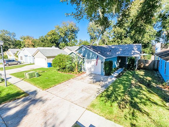 2nd image of 1349 Munson Cove Dr