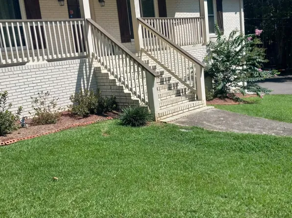 360 Crosshill Ln, Warrior, AL 35180