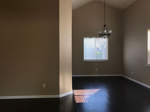 5th image of 8956 Boulder Glen Way