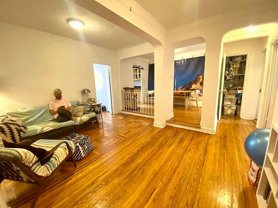 1st image of 100 Woodruff Ave APT 5L