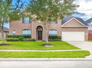 8906 Henrico Ln, Rosenberg, TX 77469