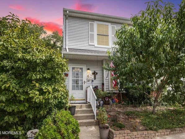 116 Joan Court, Jackson, NJ 08527