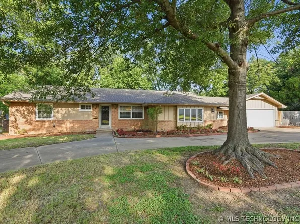 5880 S Quebec Ave, Tulsa, OK 74135