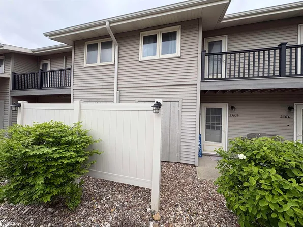 23039 Condo Rd #3, Unionville, MO 63565