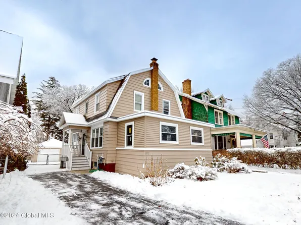 1073 Maryland Avenue, Schenectady, NY 12308