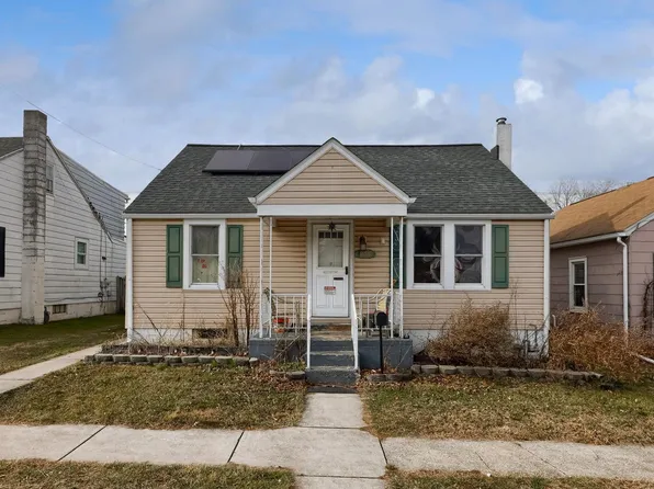 966 S Albemarle St, York, PA 17403