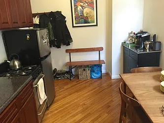 Rented by Urban Real Estate Inc