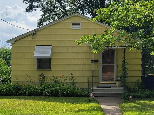 108 Spring Lake Road, Waterbury, CT 06706