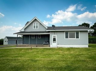 10208 Olson Rd, Mazomanie, WI 53560