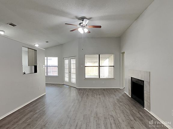 3rd image of 1201 Hilburn Ct