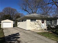 2nd image of 2682 Maplewood Ave
