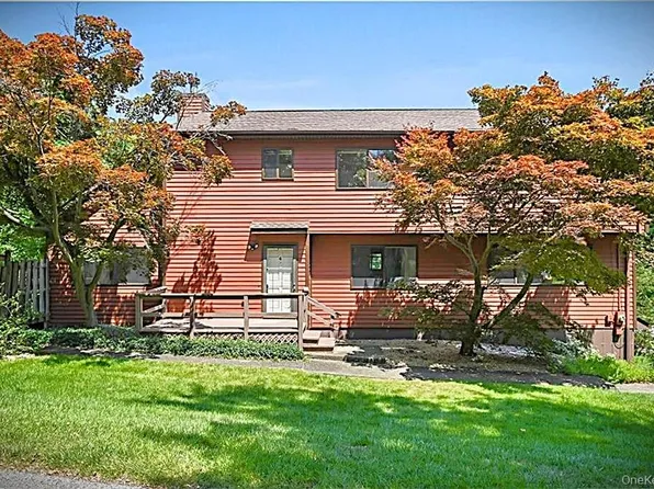 4 Mack Place, Monroe, NY 10950