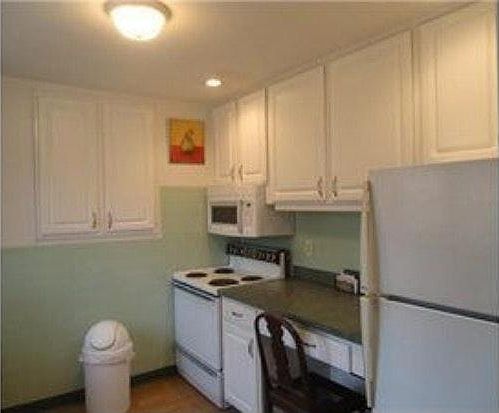 4th image of 155 Campus Dr