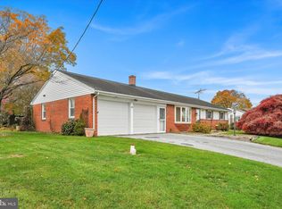 630 Pine Hill Rd, Lititz, PA 17543