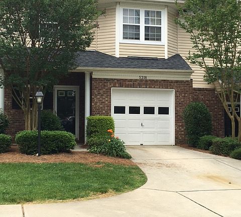 Easy access to Charlotte 