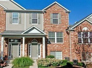 2513 Emily Ln, Elgin, IL 60124