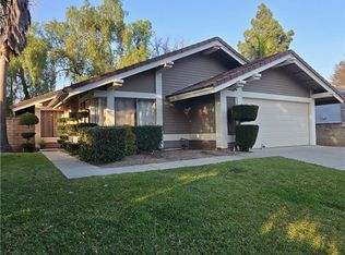 46 Rising Hill Rd, Pomona, CA 91766