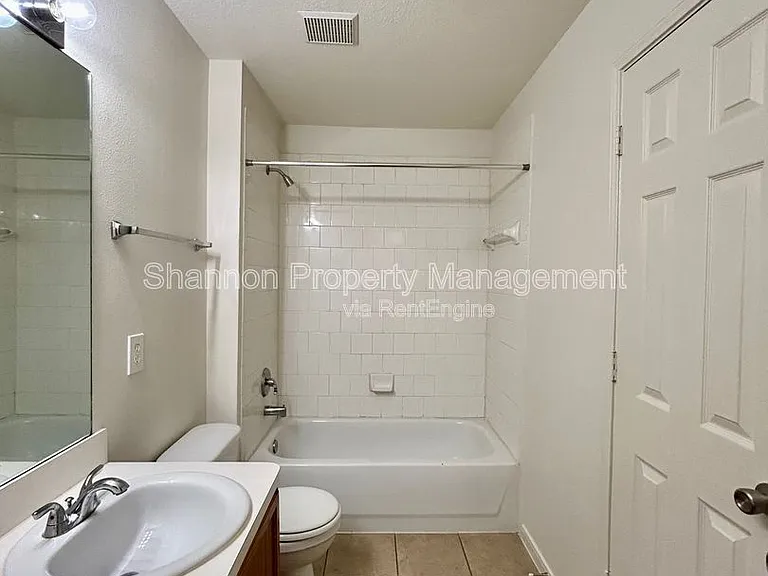 17522 Prospect Meadows Dr — Photo 24