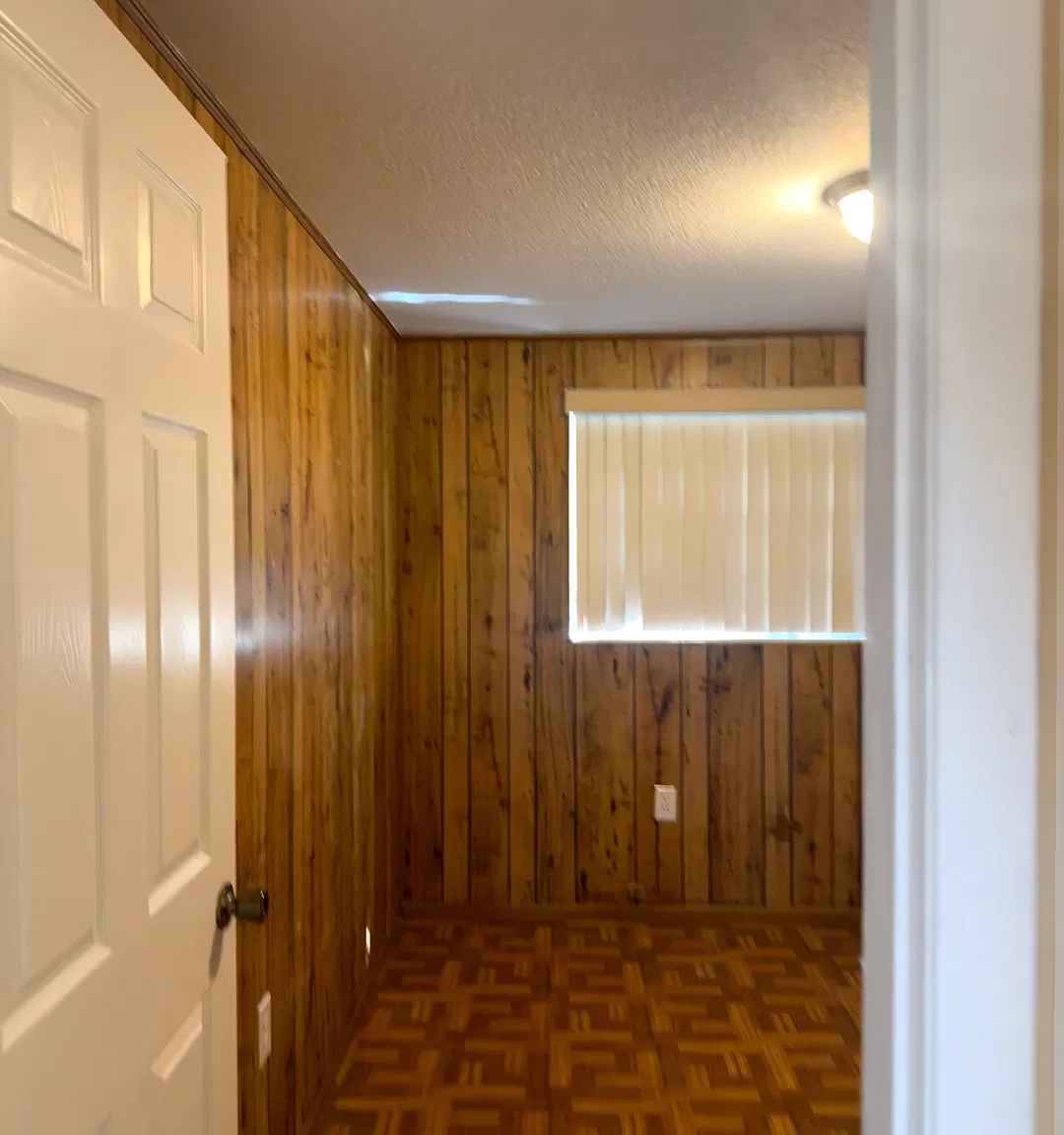 3 bed, 884 sqft, $1,450 — Photo 2