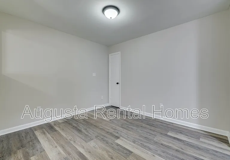 37 Conifer Ct — Photo 12