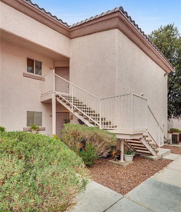 1st image of 4555 E Sahara Ave Unit 263