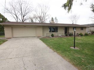 1310 Trout Dr, Saginaw, MI 48638